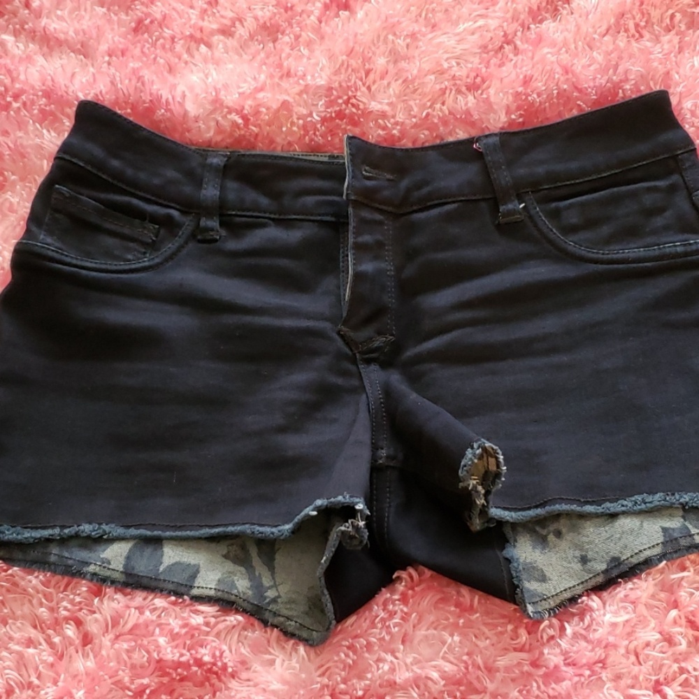 Reversible denim shorts Flip Side